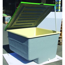 Caseta Qp vacia semi-enterrada de poliéster